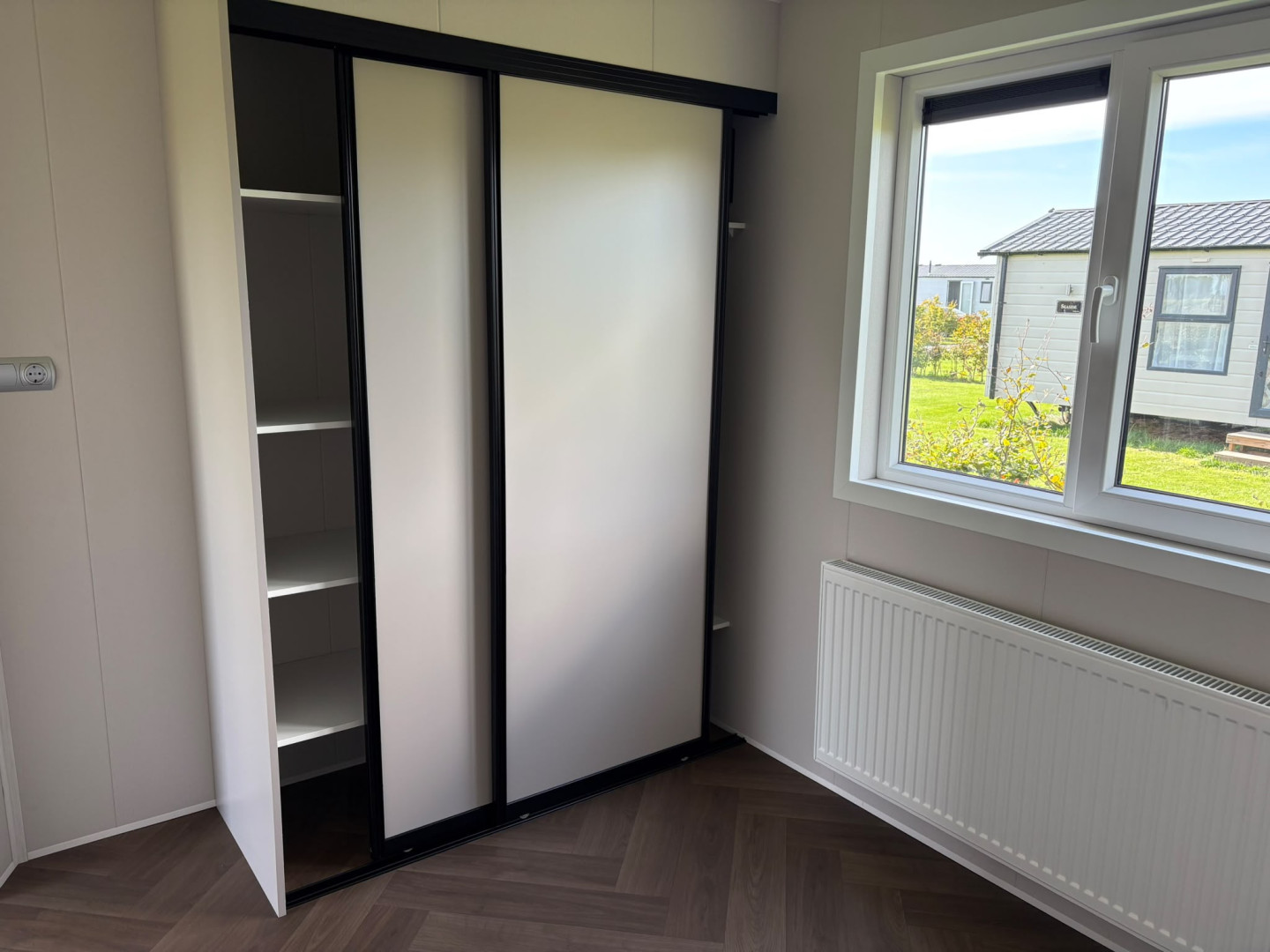 Jouw Droomchalet: My Home Pure (10.70 x 4.00m) Incl. Plaatsing - 